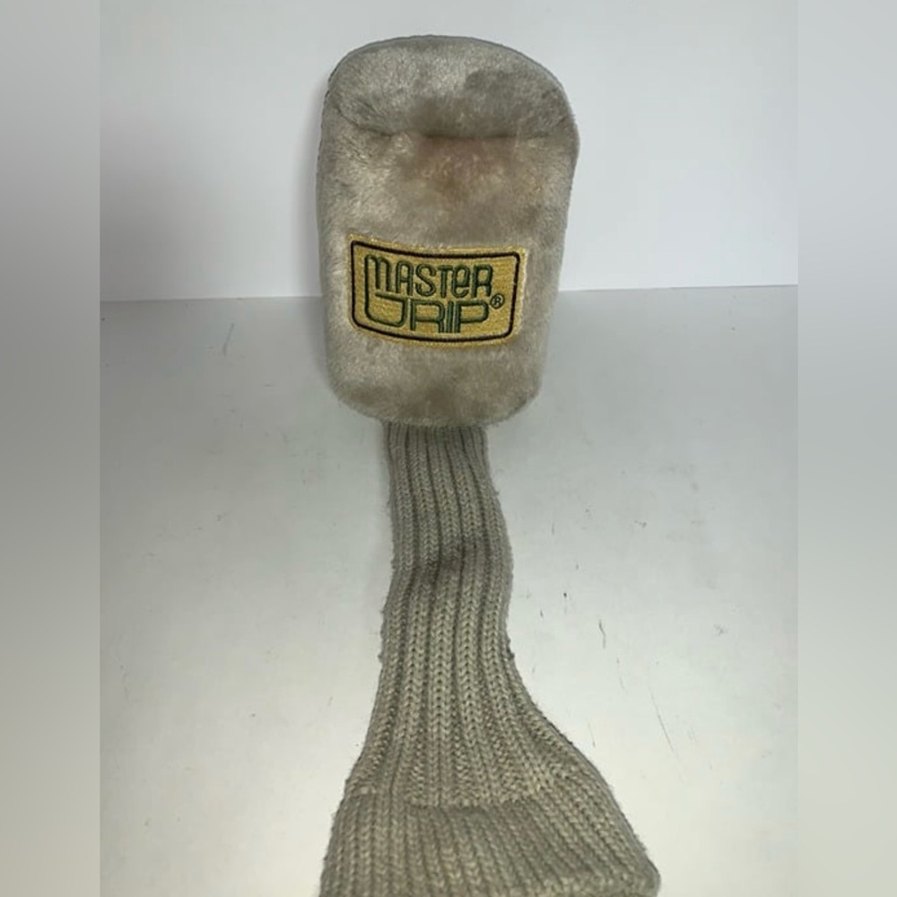 Master Grip plush and knit beige golf club head cover